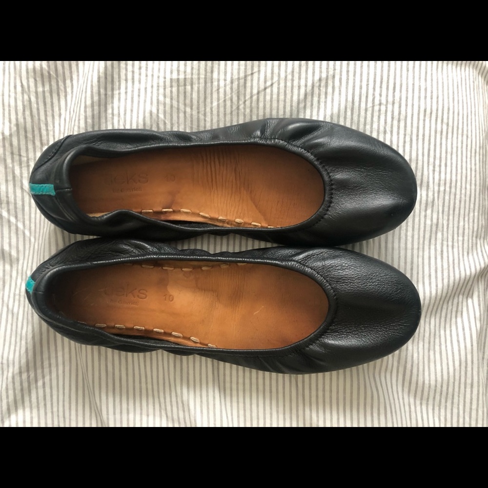Black Tieks